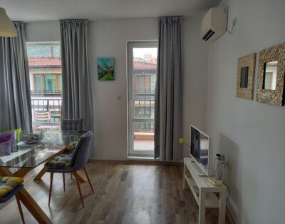 Тристаен Апартамент с гледка море